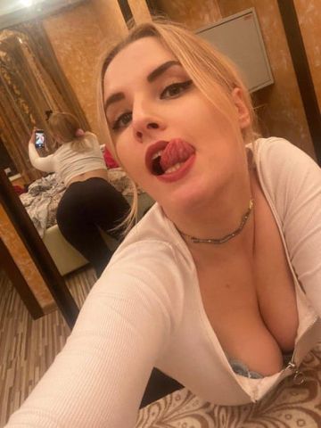Проститутка Лейла